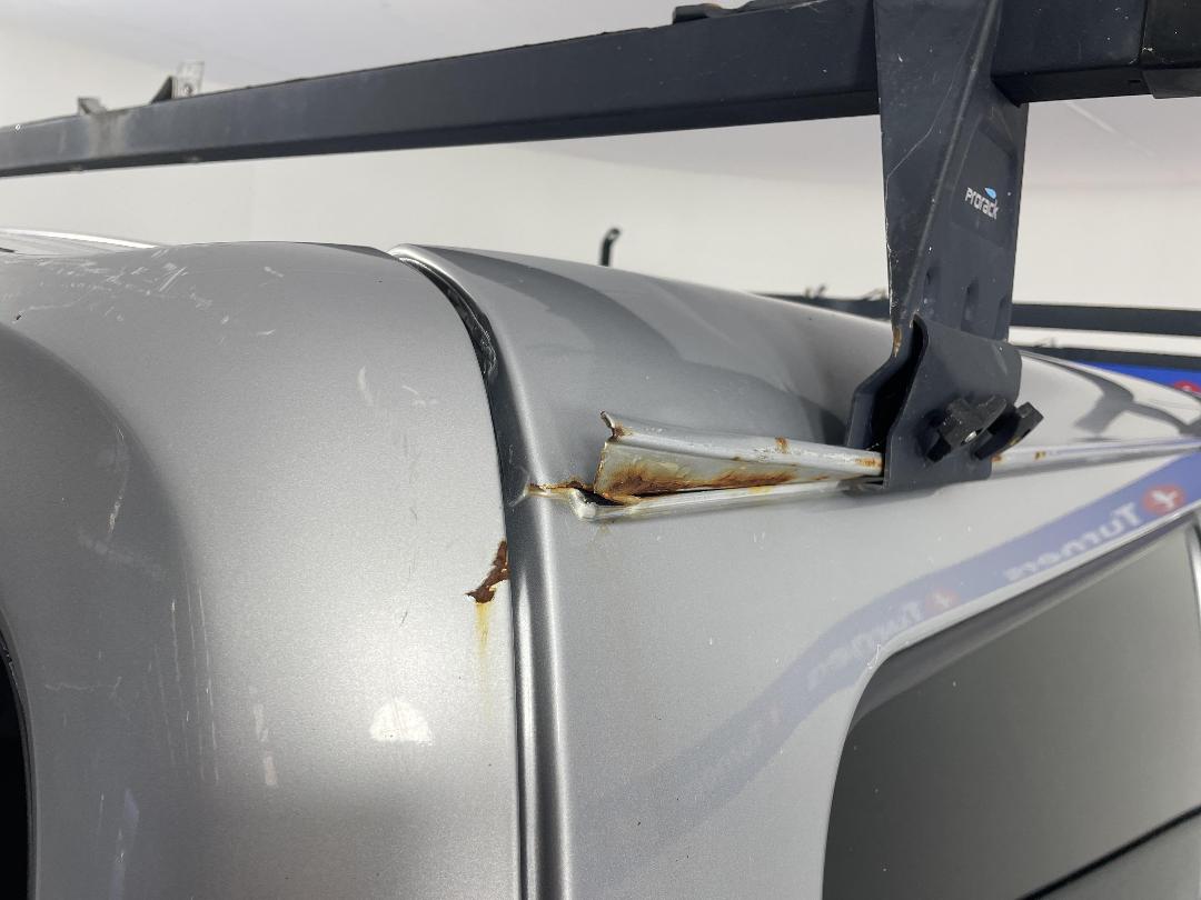 Photo '31' of Nissan Caravan