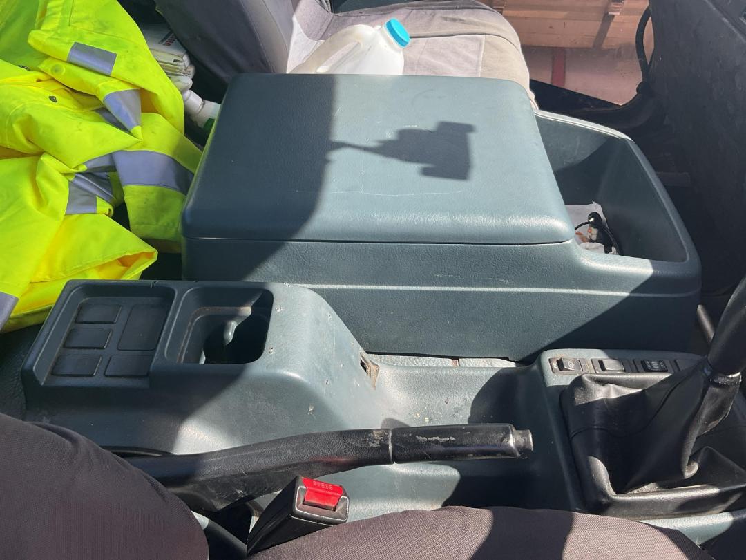 Photo '14' of Nissan Condor Tractor Unit Photo '14' of Nissan Condor Tractor Unit