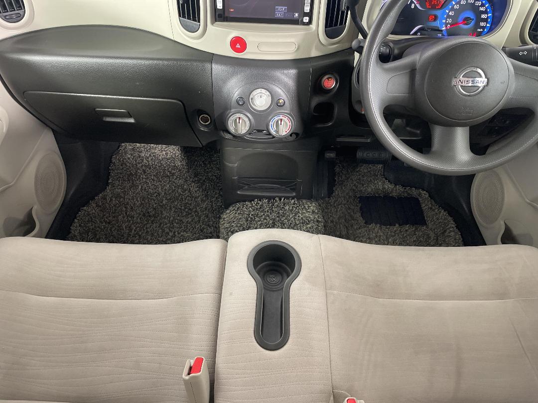 Photo '18' of Nissan Cube Photo '18' of Nissan Cube