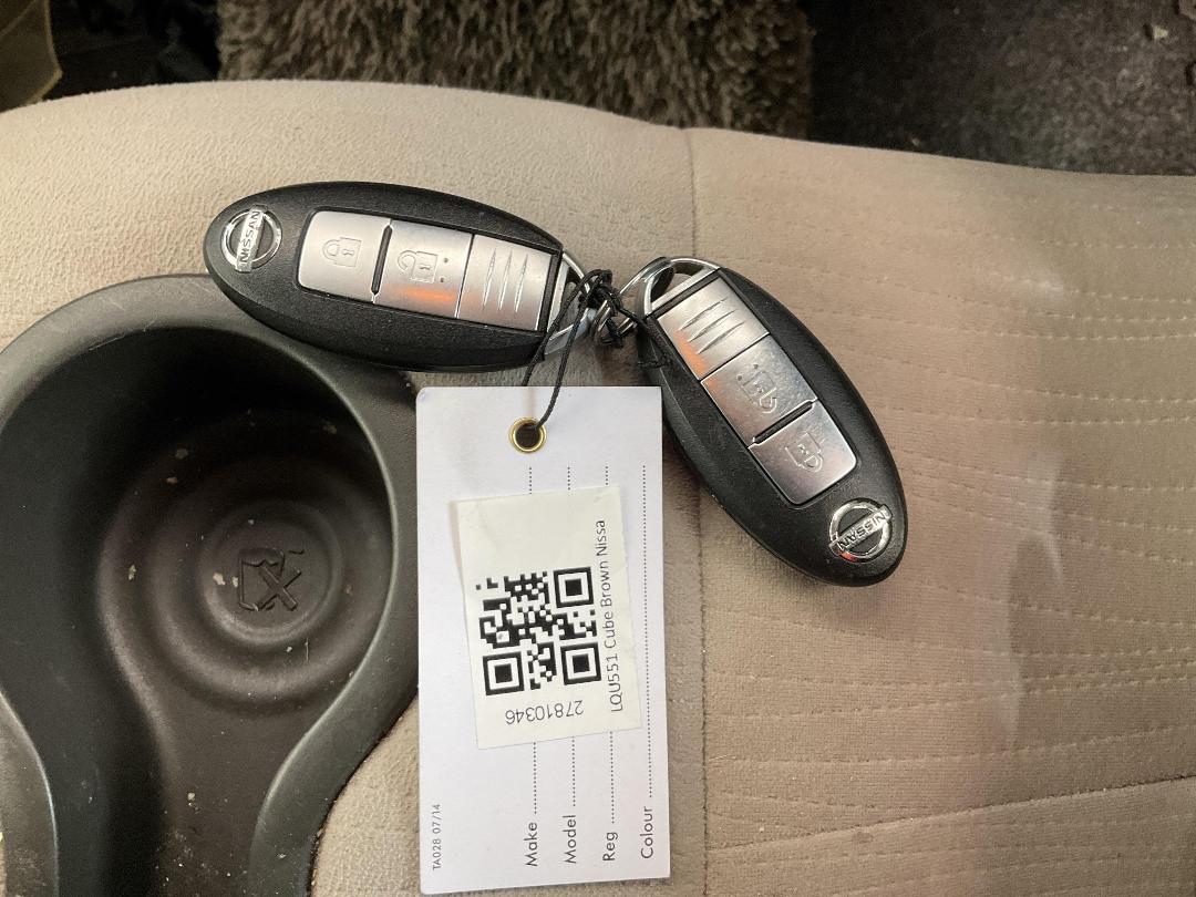 Photo '24' of Nissan Cube Photo '24' of Nissan Cube