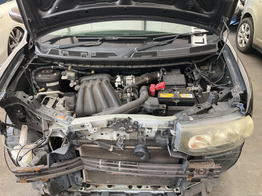 Photo '31' of Nissan Cube Photo '31' of Nissan Cube