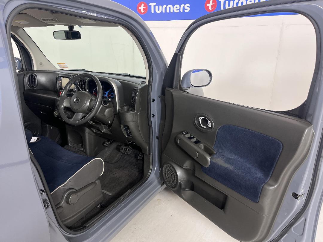 Photo '15' of Nissan Cube Photo '15' of Nissan Cube