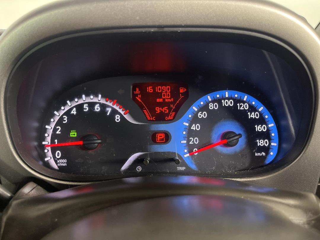 Photo '21' of Nissan Cube Photo '21' of Nissan Cube