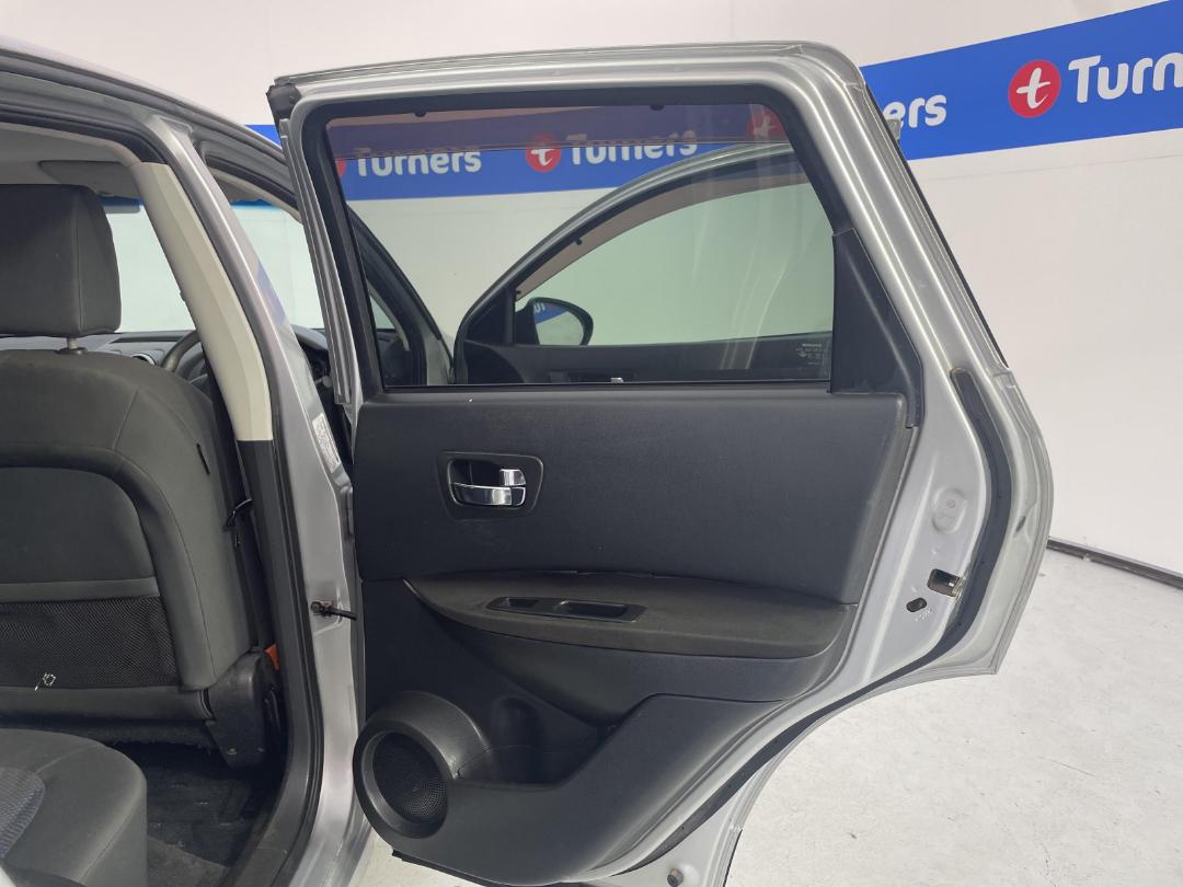Photo '18' of Nissan Dualis Photo '18' of Nissan Dualis