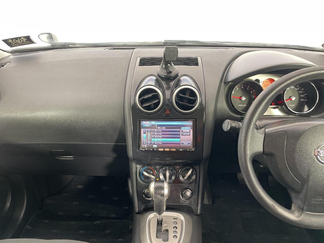 Photo '17' of Nissan Dualis Photo '17' of Nissan Dualis