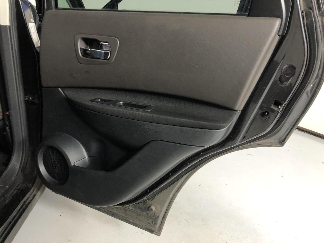 Photo '17' of Nissan Dualis