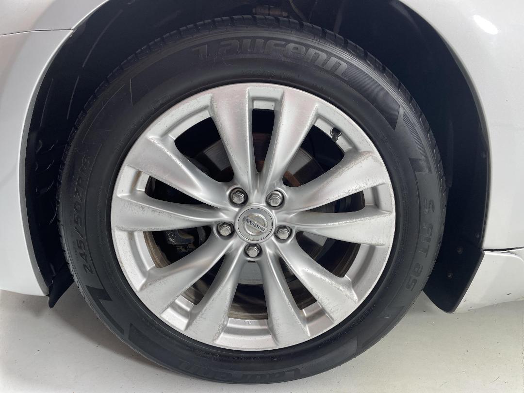 Photo '10' of Nissan Fuga Photo '10' of Nissan Fuga