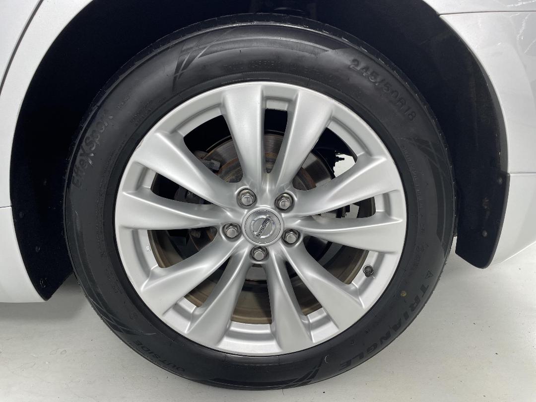 Photo '11' of Nissan Fuga Photo '11' of Nissan Fuga