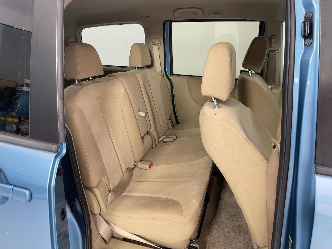 Photo '20' of Nissan Lafesta