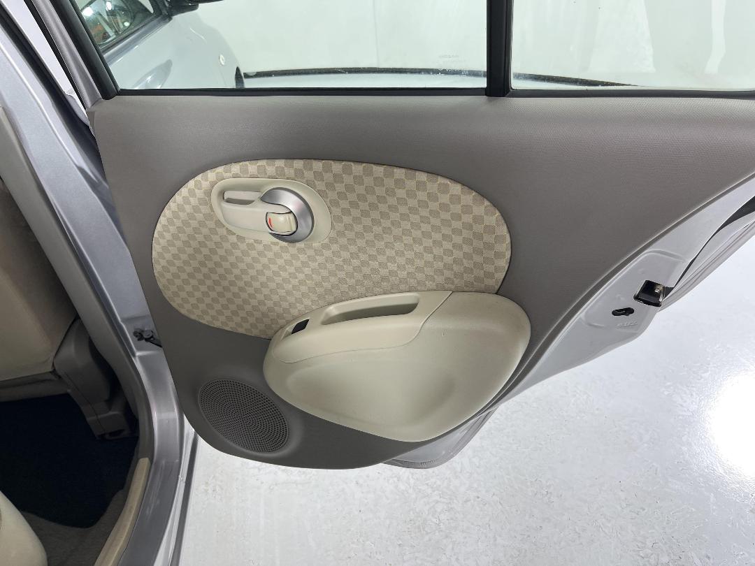 Photo '19' of Nissan March