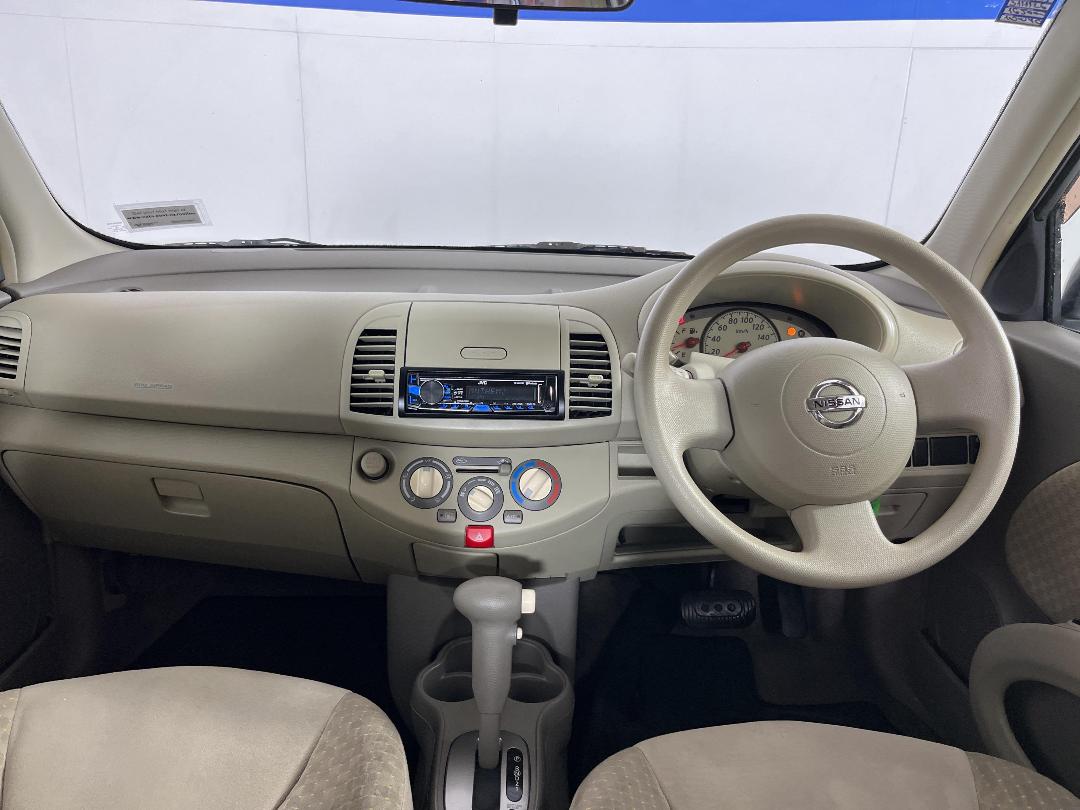 Photo '17' of Nissan March