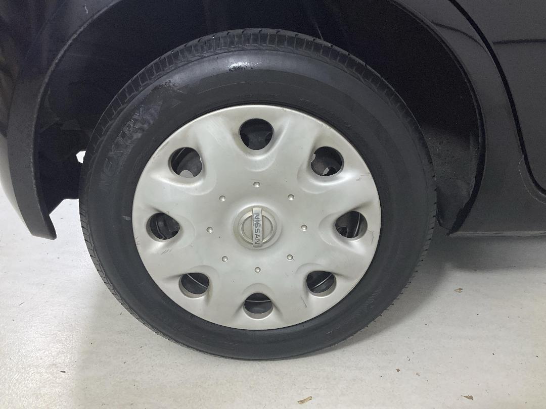 Photo '12' of Nissan March