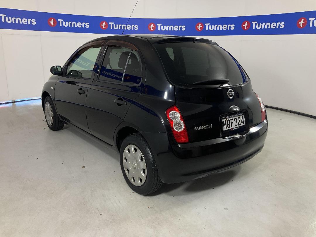 Photo '5' of Nissan March