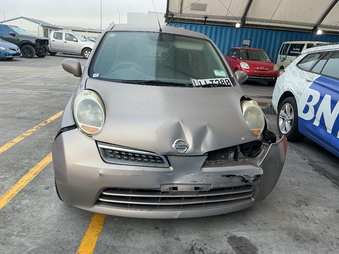 Photo '2' of Nissan March Photo '2' of Nissan March