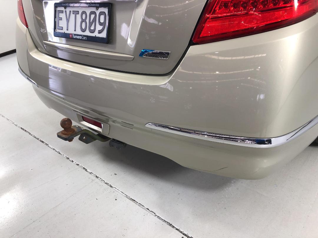 Photo '26' of Nissan Maxima