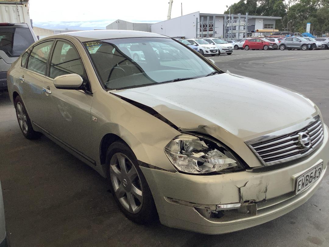 Photo '2' of Nissan Maxima ST Photo '2' of Nissan Maxima ST