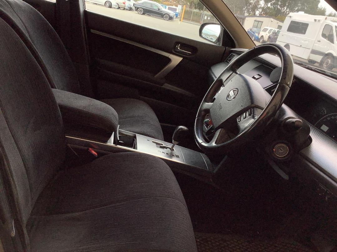 Photo '9' of Nissan Maxima ST Photo '9' of Nissan Maxima ST