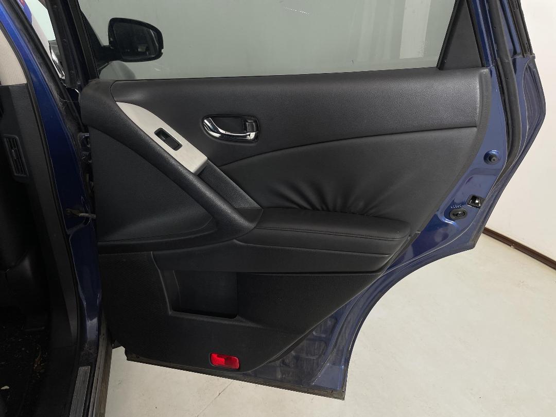 Photo '17' of Nissan Murano TI