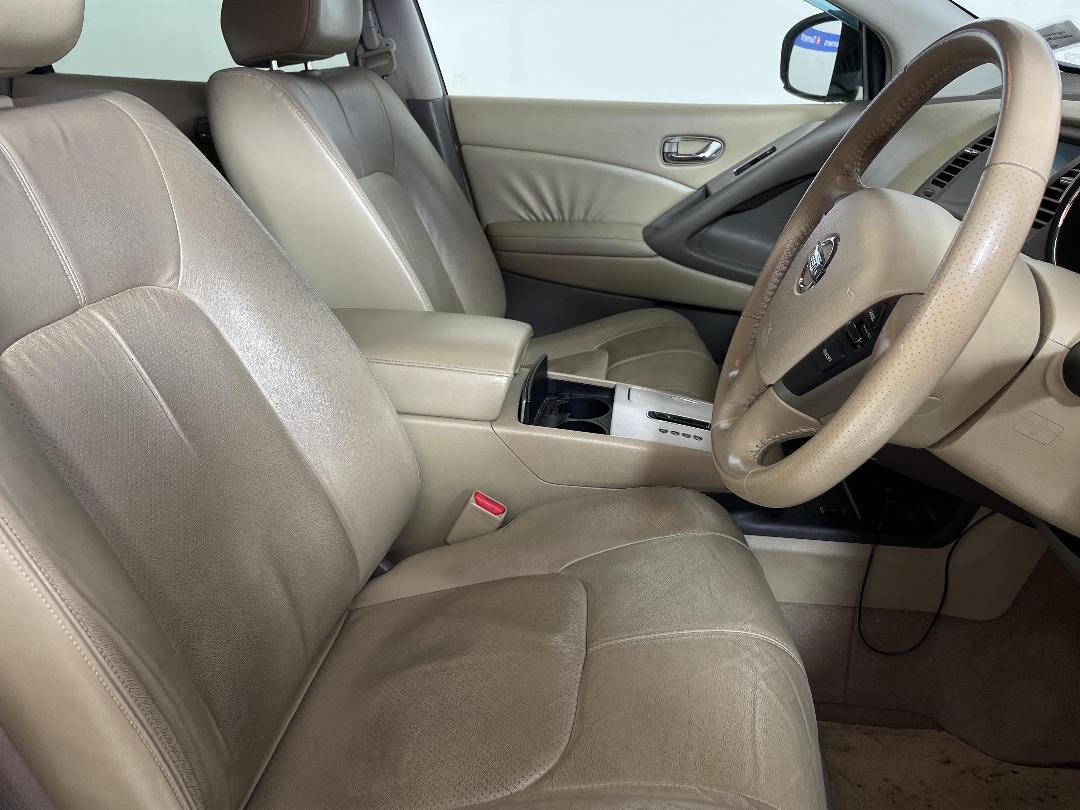 Photo '16' of Nissan Murano Photo '16' of Nissan Murano