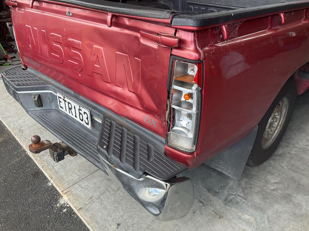 Photo '11' of Nissan Navara D/C ABS Photo '11' of Nissan Navara D/C ABS