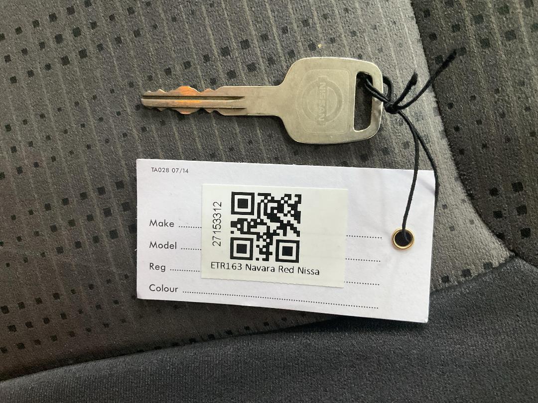 Photo '22' of Nissan Navara D/C ABS Photo '22' of Nissan Navara D/C ABS