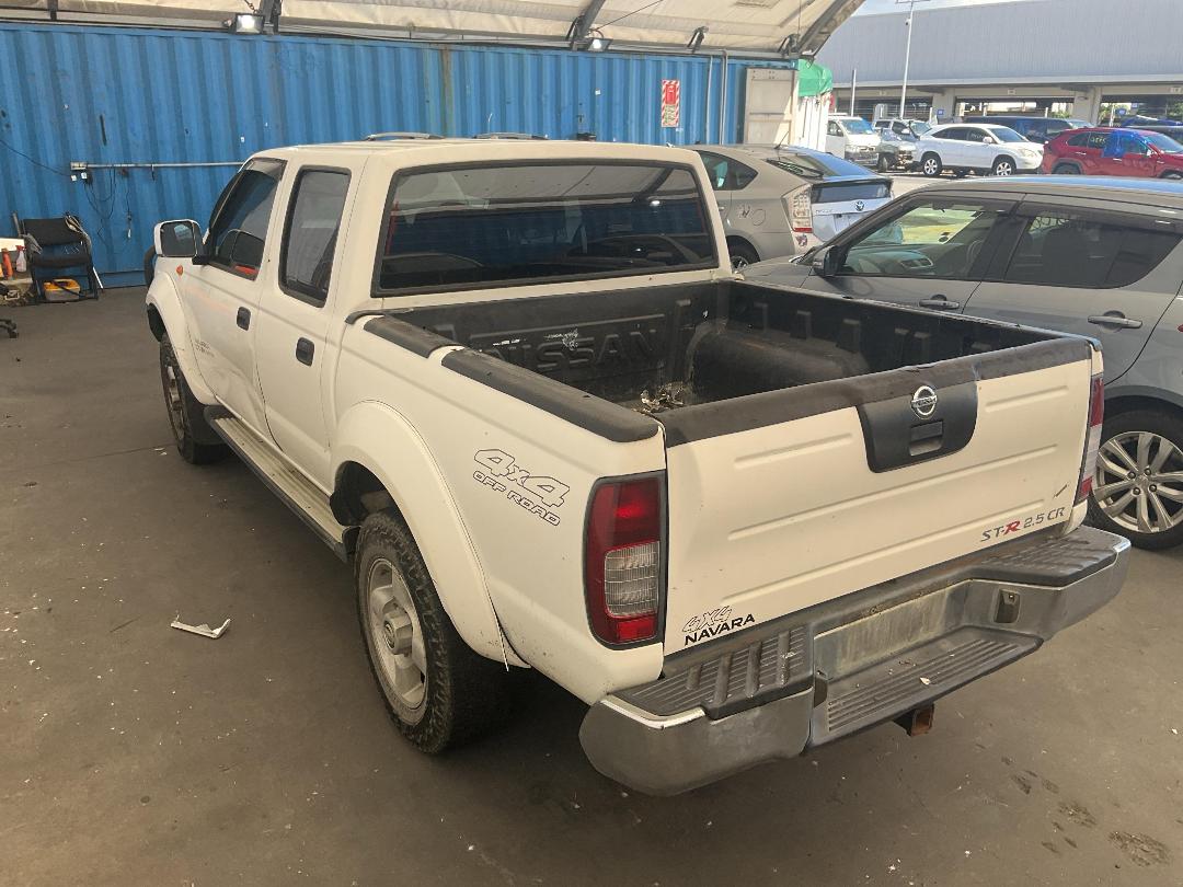 Photo '10' of Nissan Navara Utility Dual CAB Photo '10' of Nissan Navara Utility Dual CAB