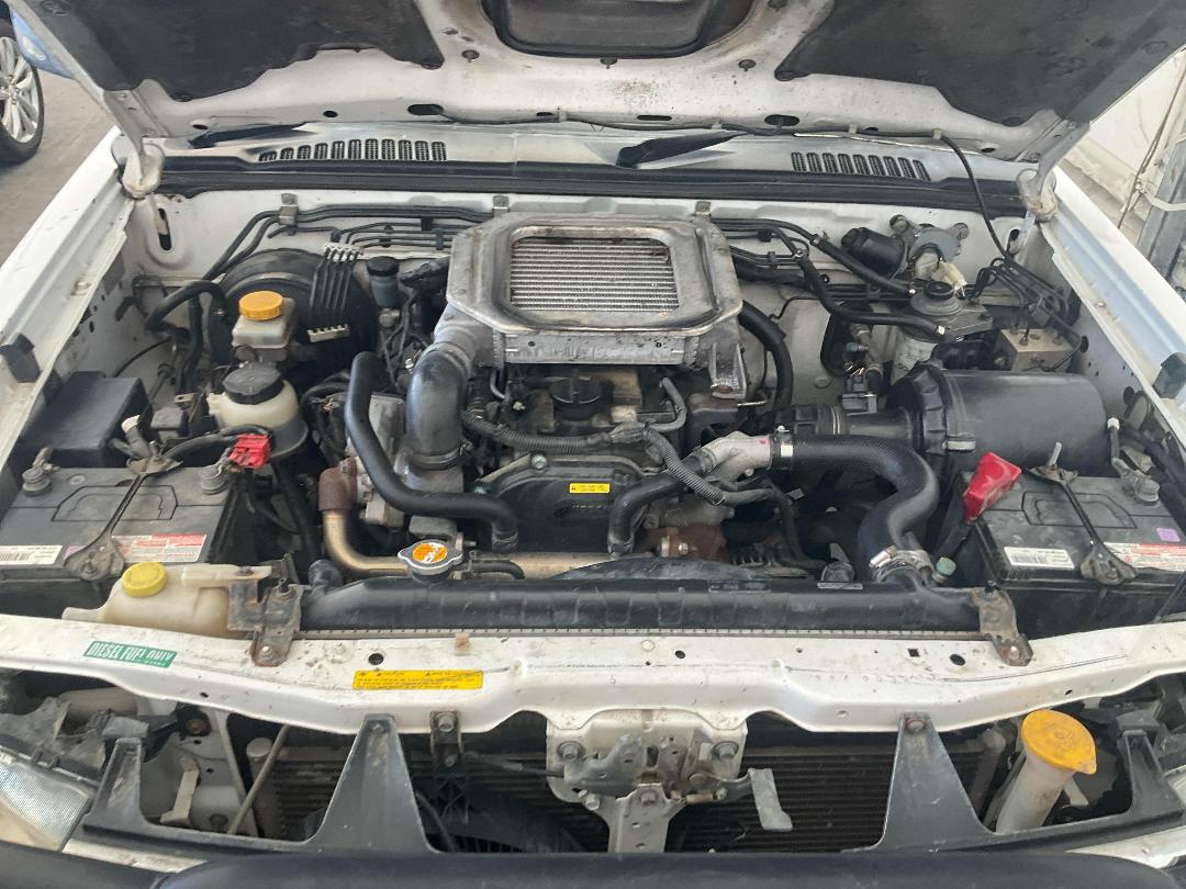 Photo '16' of Nissan Navara Utility Dual CAB Photo '16' of Nissan Navara Utility Dual CAB