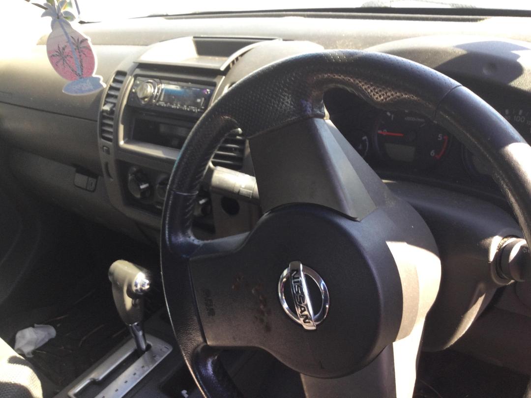 Photo '14' of Nissan Navara