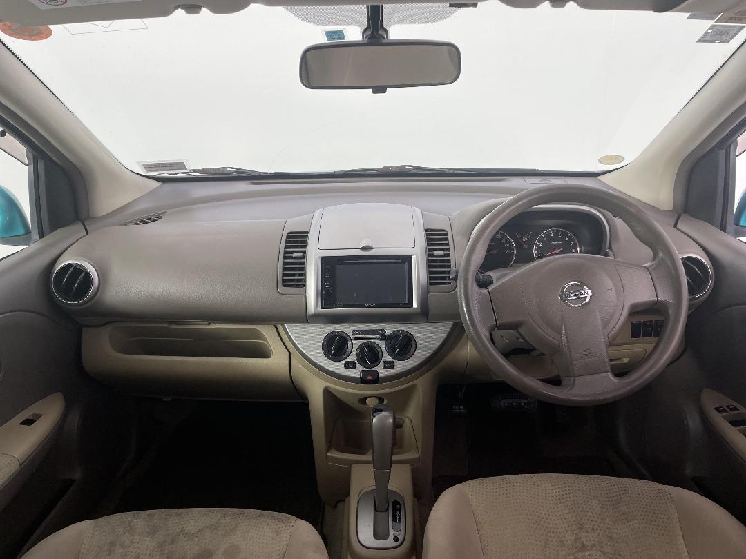 Photo '17' of Nissan Note Photo '17' of Nissan Note