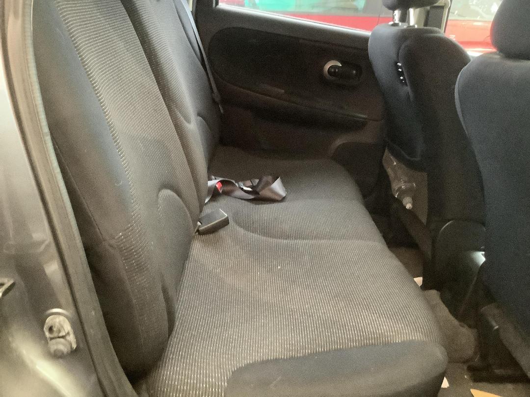 Photo '8' of Nissan Note