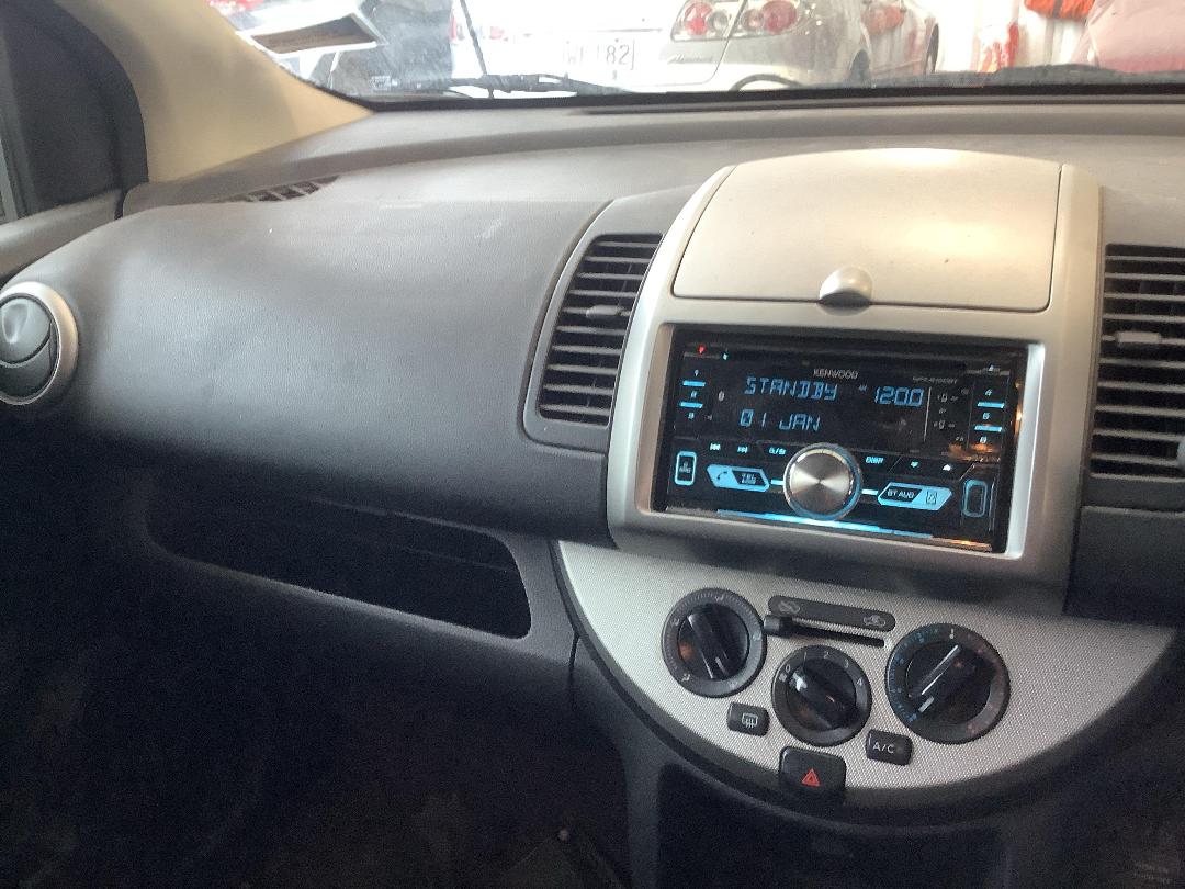 Photo '16' of Nissan Note