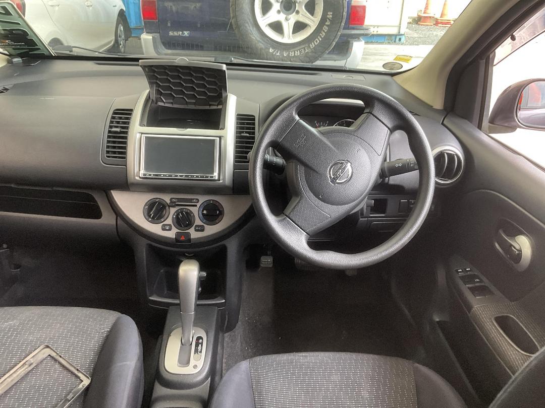 Photo '16' of Nissan Note