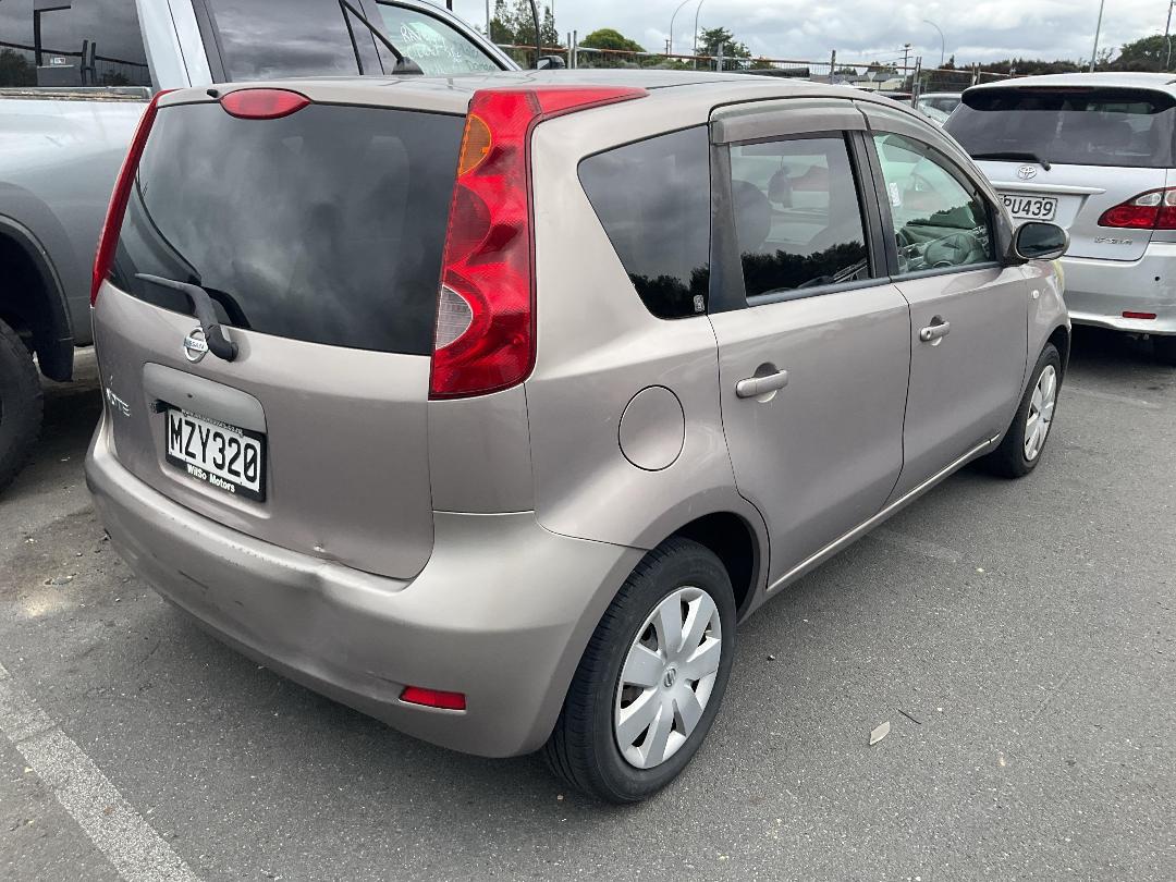 Photo '4' of Nissan Note Photo '4' of Nissan Note