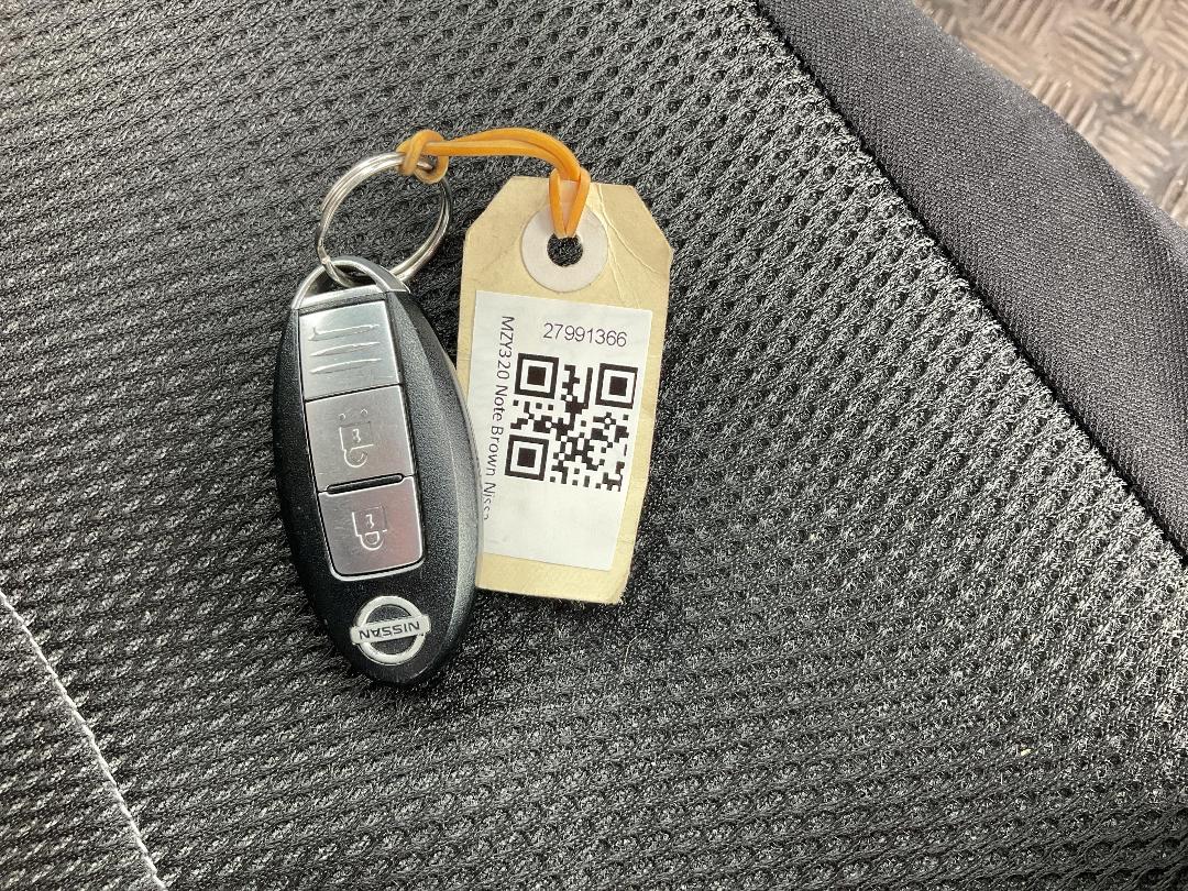 Photo '15' of Nissan Note Photo '15' of Nissan Note