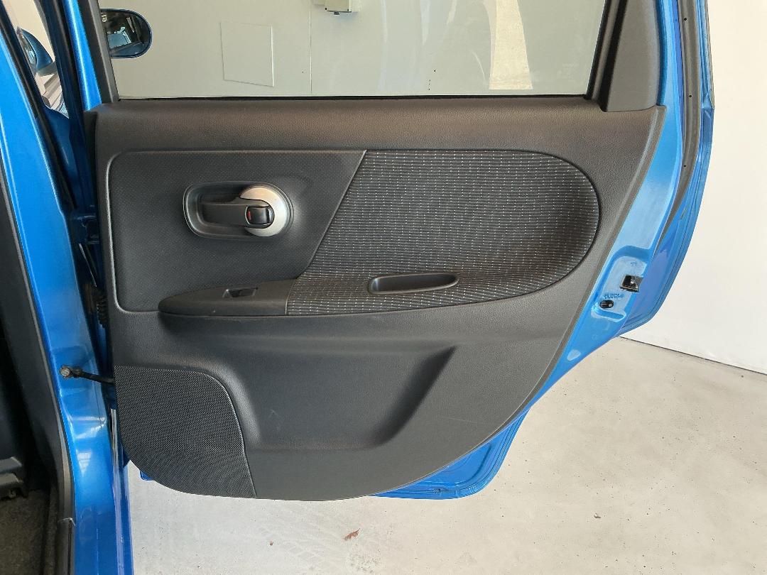 Photo '19' of Nissan Note