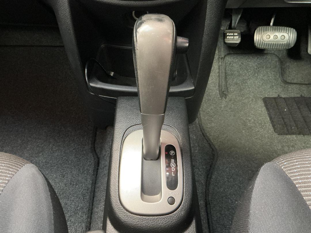 Photo '23' of Nissan Note