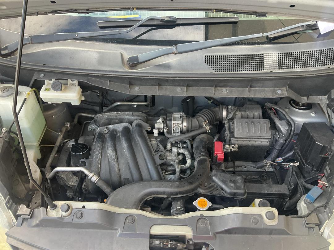 Photo '13' of Nissan NV200