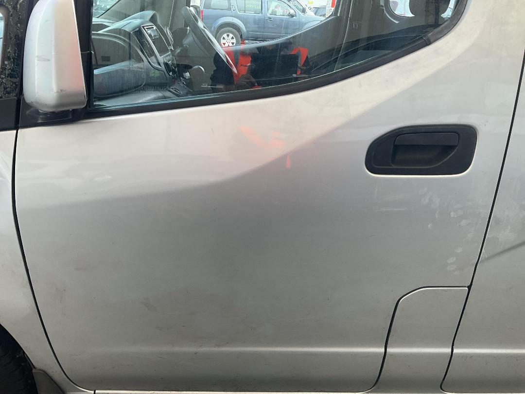 Photo '25' of Nissan NV200