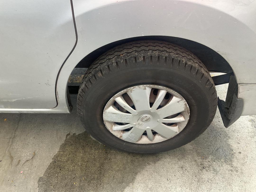 Photo '38' of Nissan NV200