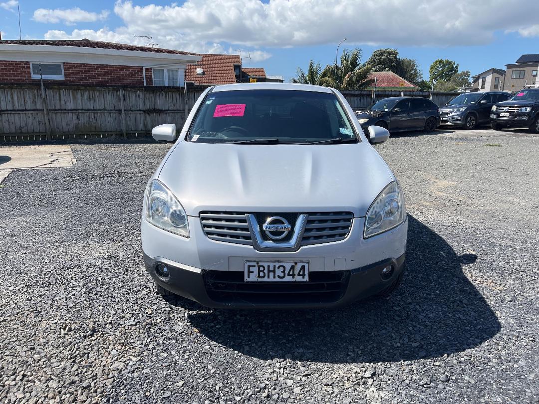 Photo '2' of Nissan Qashqai ST Photo '2' of Nissan Qashqai ST