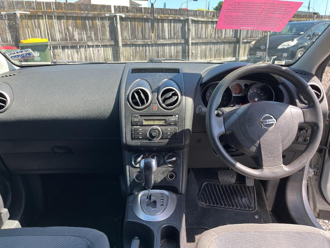 Photo '15' of Nissan Qashqai ST Photo '15' of Nissan Qashqai ST