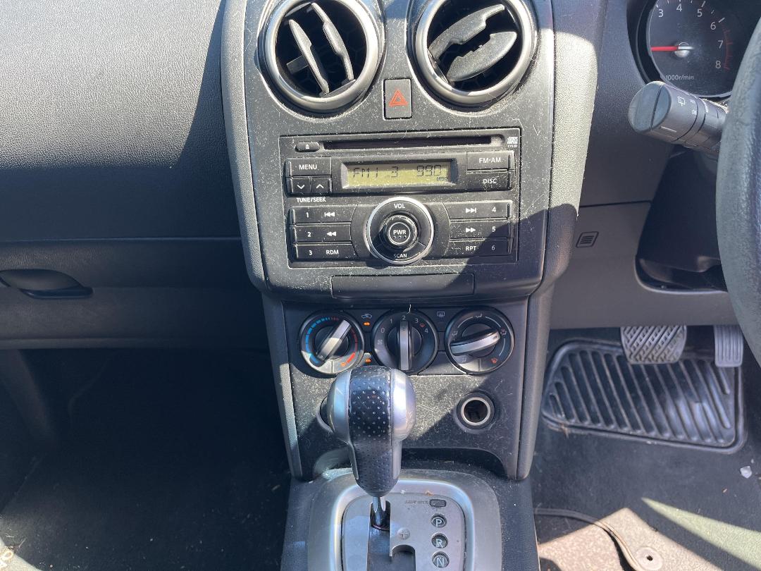 Photo '18' of Nissan Qashqai ST Photo '18' of Nissan Qashqai ST