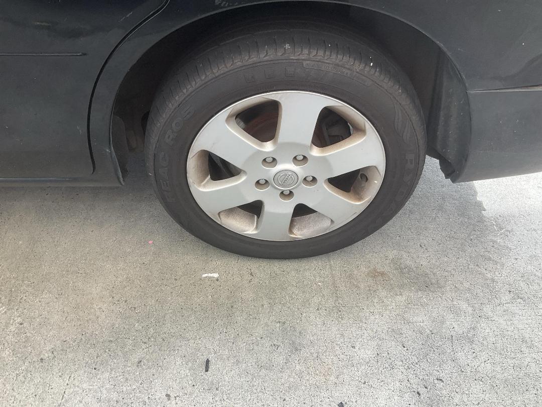 Photo '17' of Nissan Serena