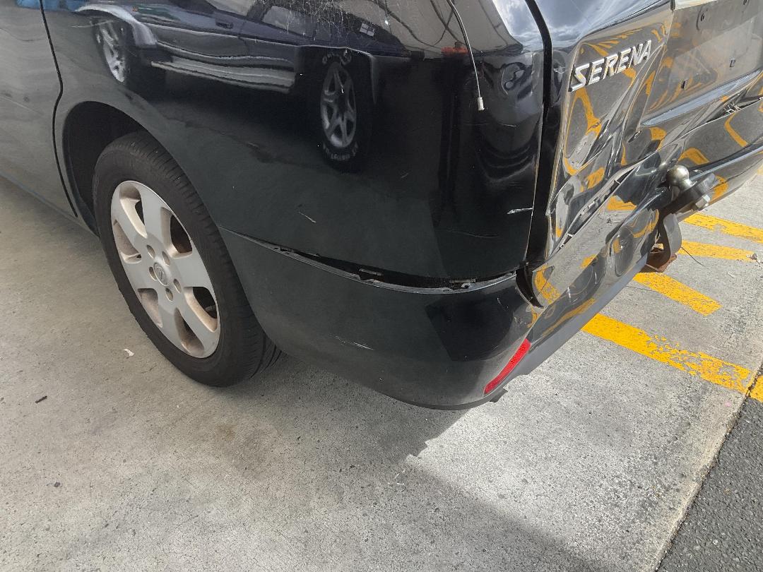 Photo '18' of Nissan Serena