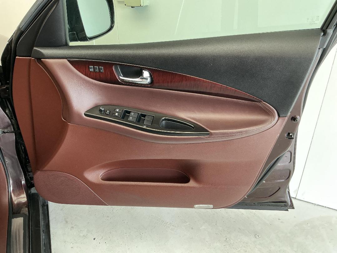 Photo '15' of Nissan Skyline Photo '15' of Nissan Skyline