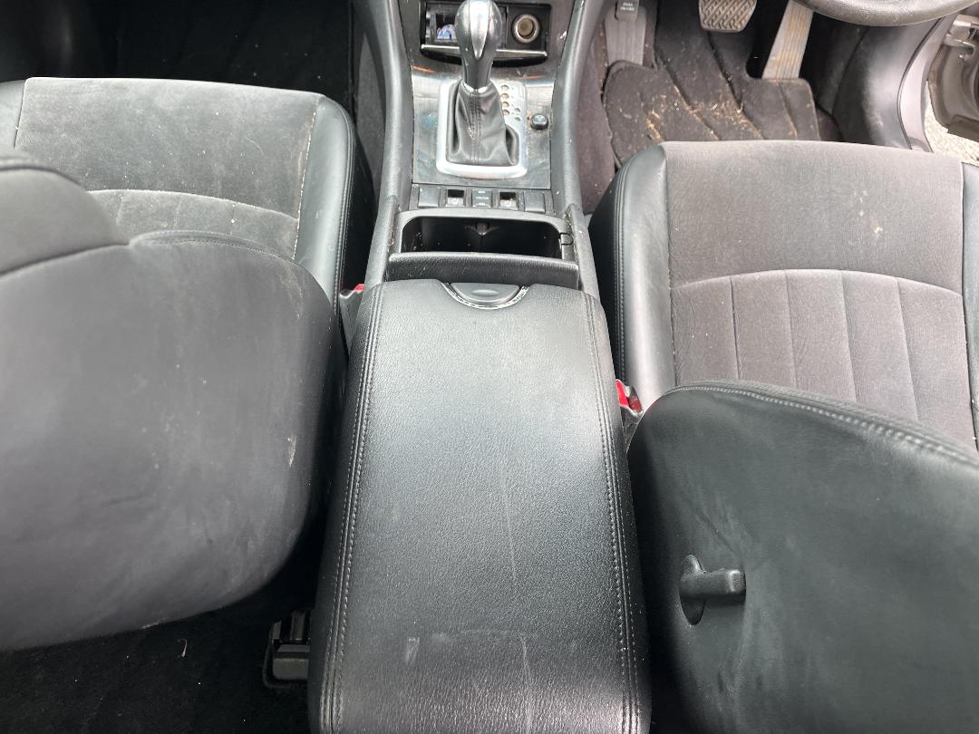 Photo '16' of Nissan Skyline 370GT Four Photo '16' of Nissan Skyline 370GT Four