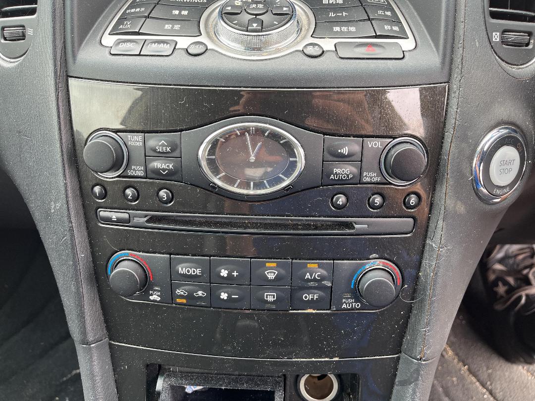 Photo '24' of Nissan Skyline 370GT Four Photo '24' of Nissan Skyline 370GT Four