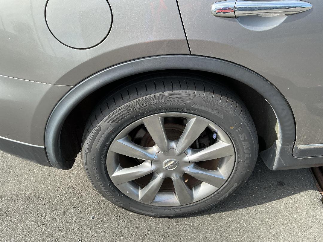 Photo '34' of Nissan Skyline Crossover