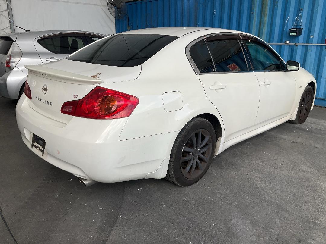 Photo '11' of Nissan Skyline