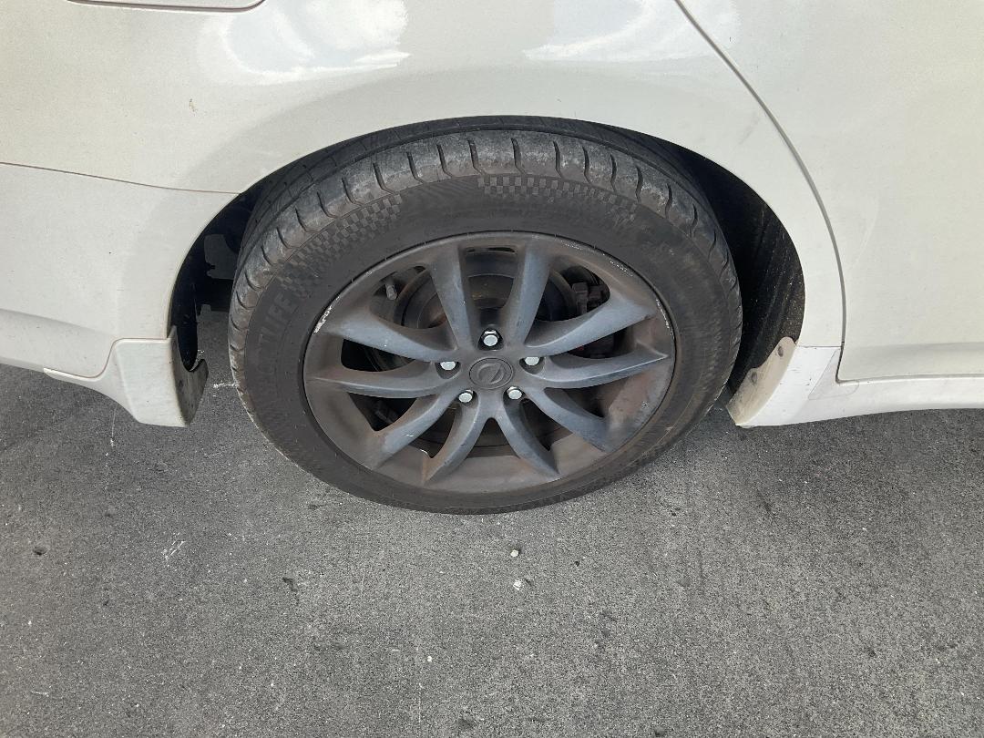 Photo '12' of Nissan Skyline